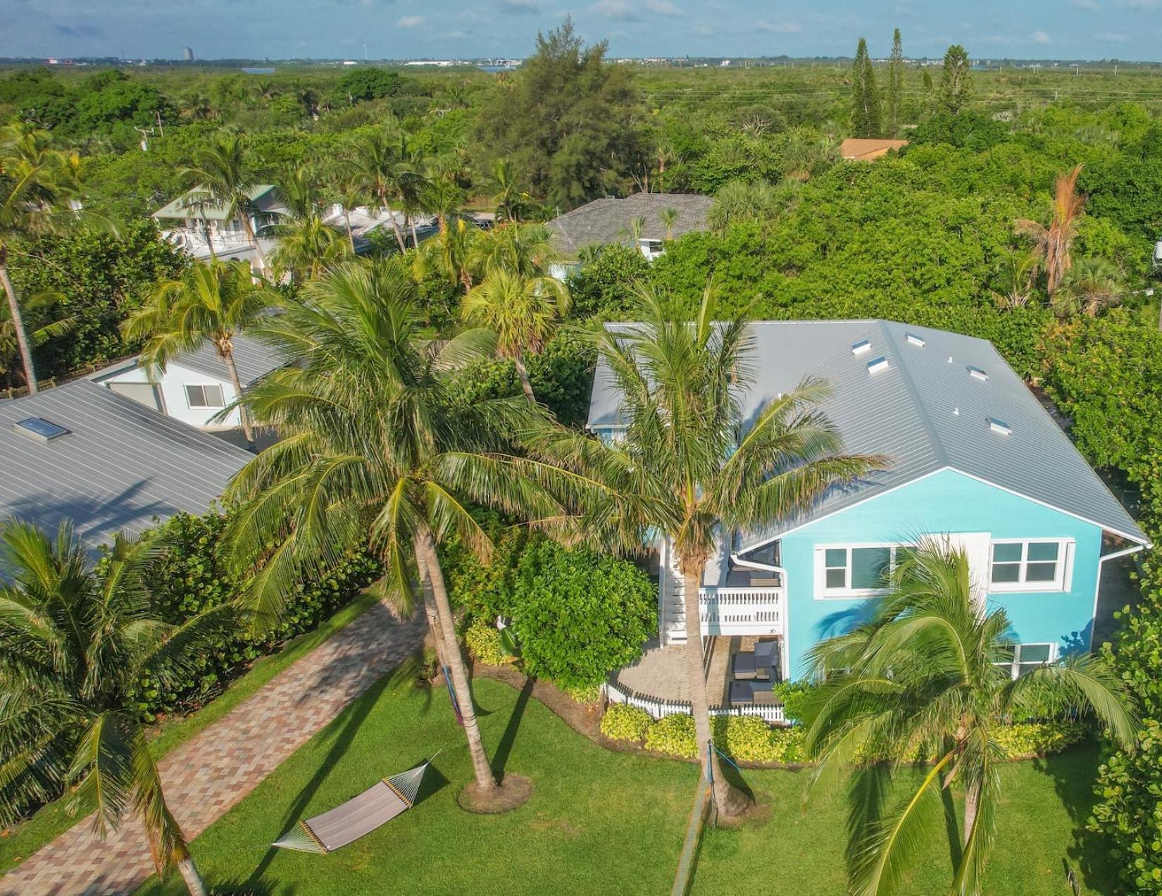 Sandy Shores - 2Br Beach Getaway And Surf Spot Fort Pierce Eksteriør bilde